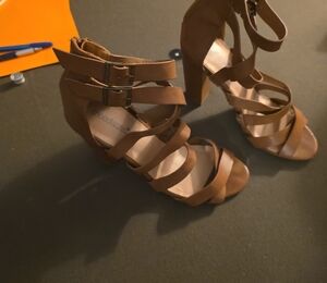 Shoe Dazzle Tan Strappy Heels